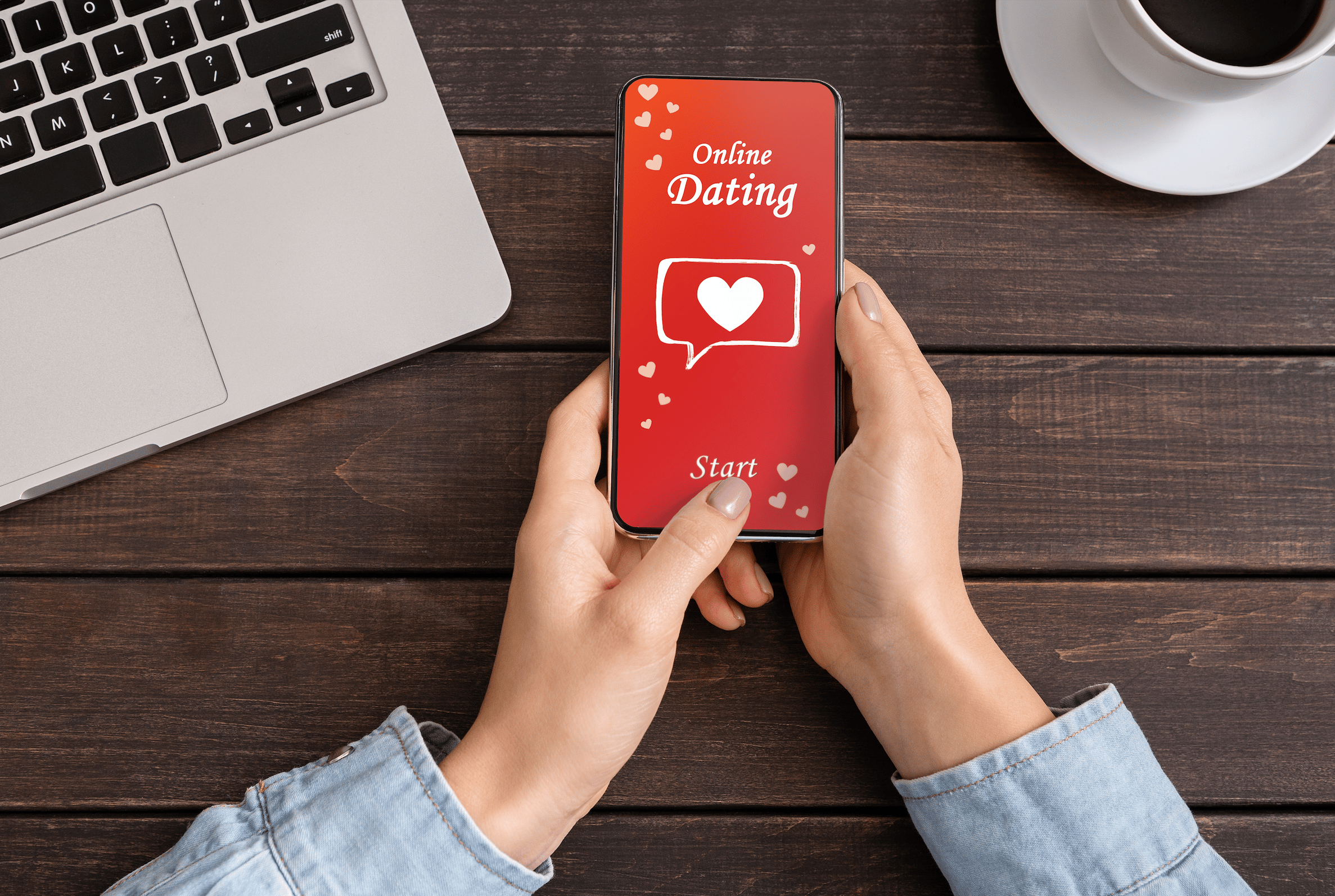 Do dating sites send fake messages?